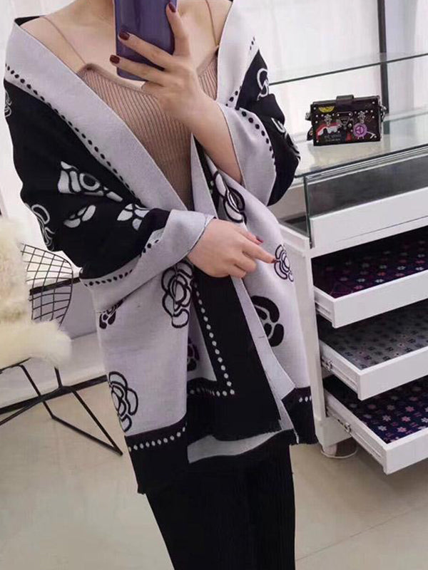 Écharpe en laine florale