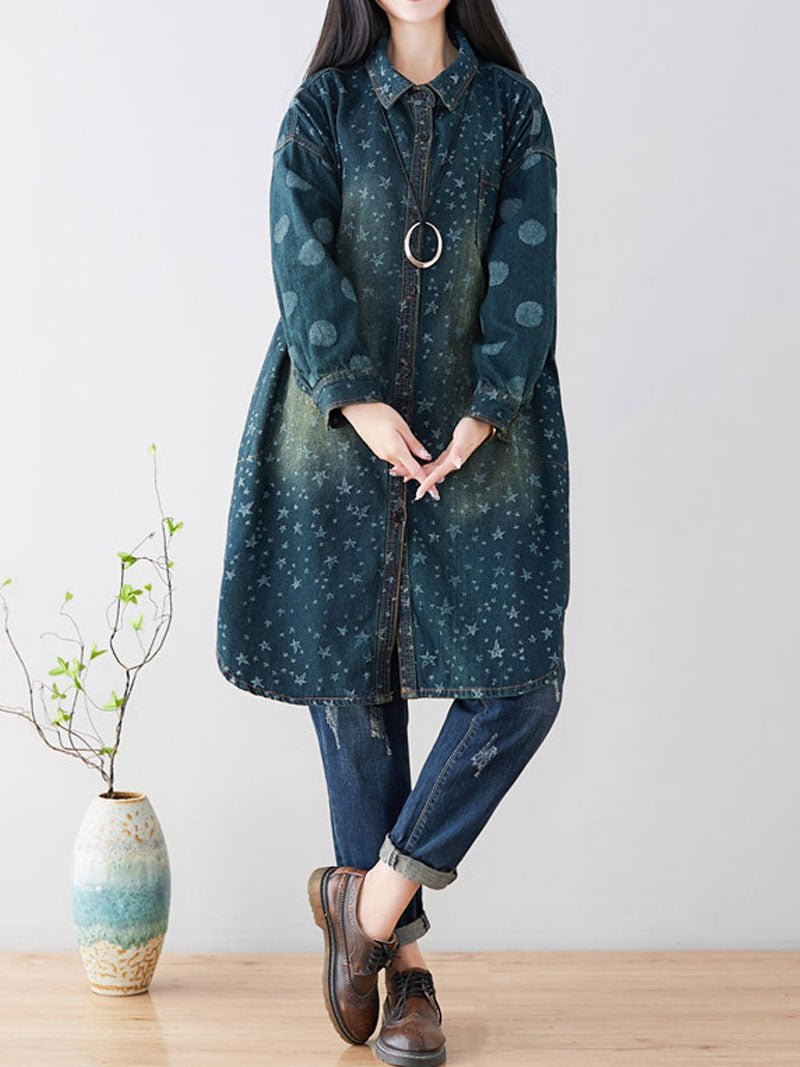 Diamants dans la robe de chemise au ciel