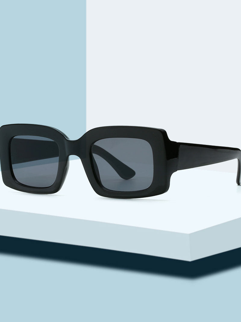 Moment de lunettes de soleil confort