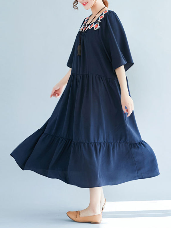 Cornelia Vintage Broidered Founcy A-Line Robe