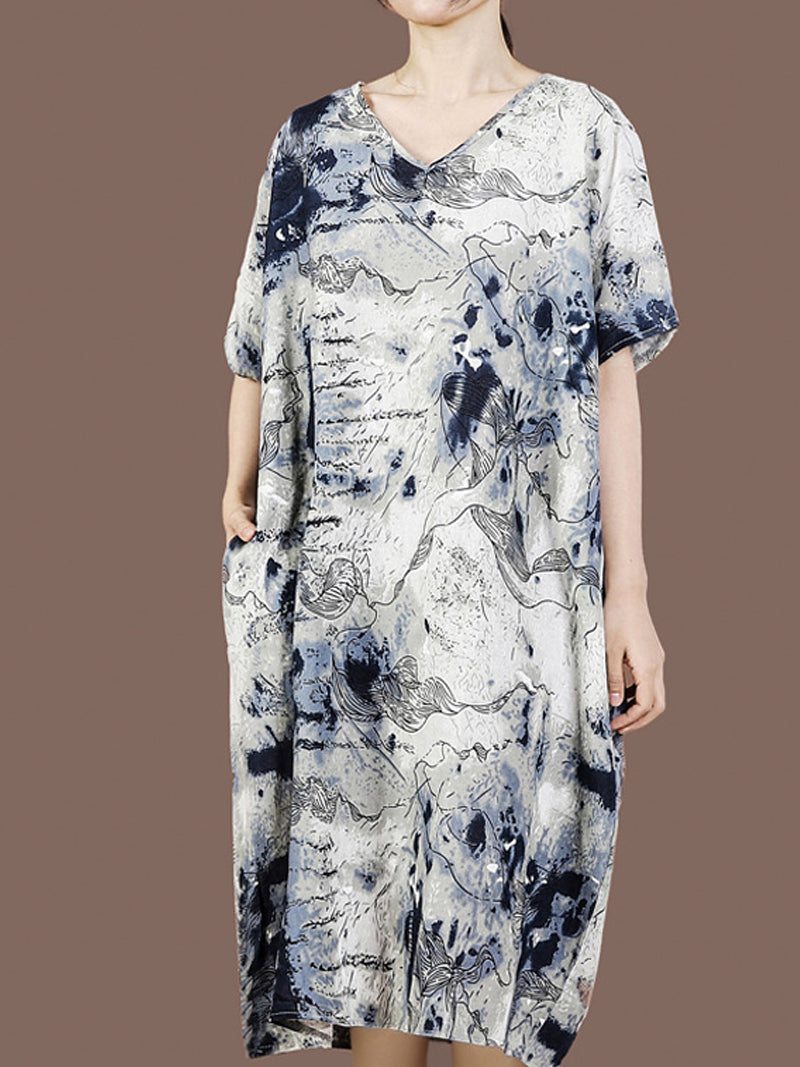 Me tenant une robe midi