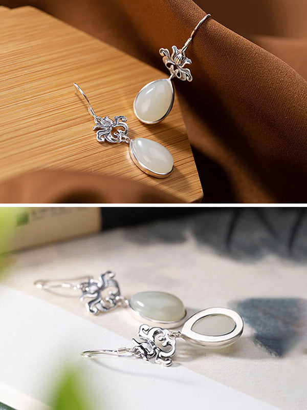 Les boucles d'oreilles tactile finissantes