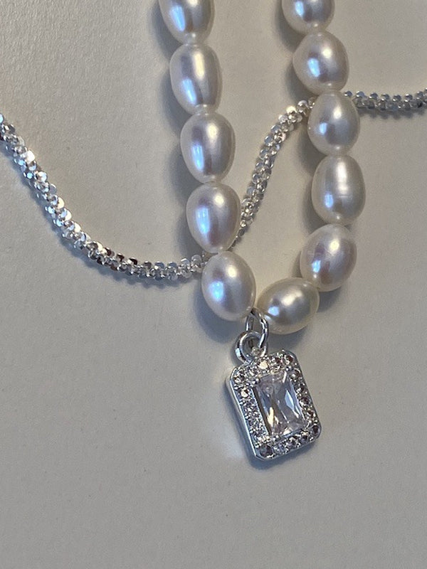 Collier sauvage et tueur