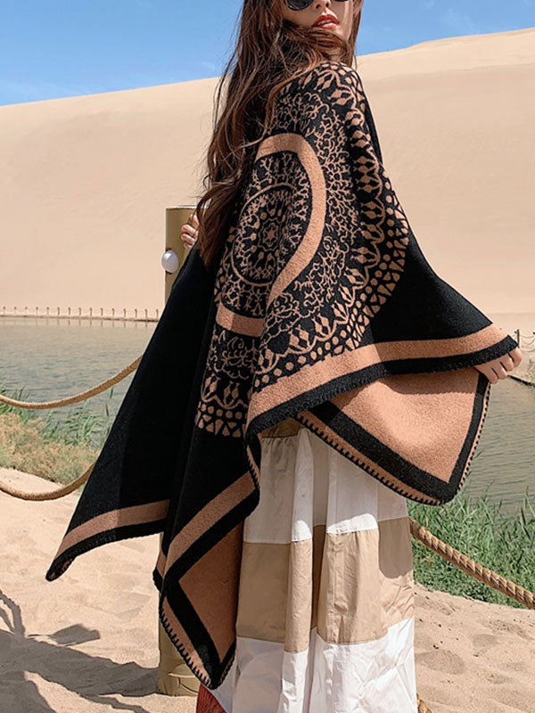 Cardigan noire d'impression ethnique