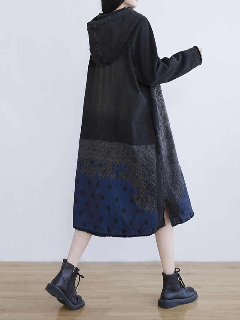 Robe midi à capuche imprimée en direct