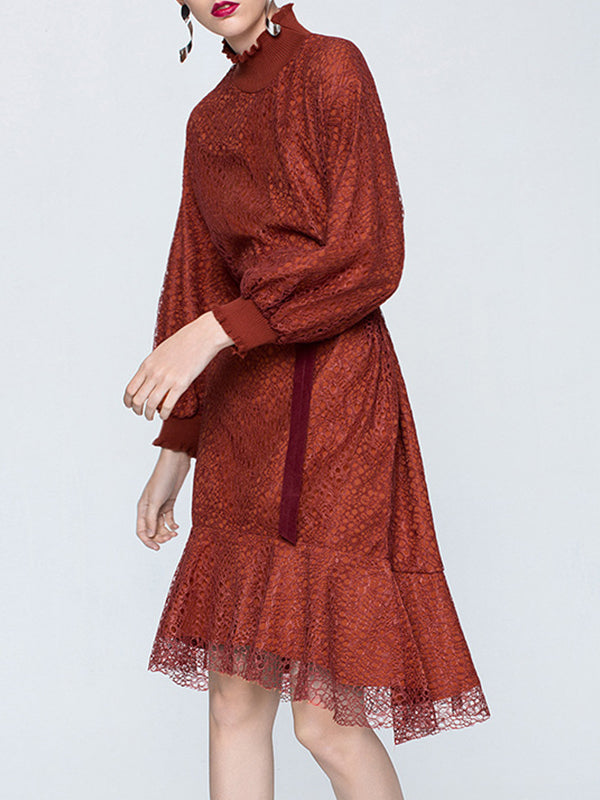 Robe en dentelle midih