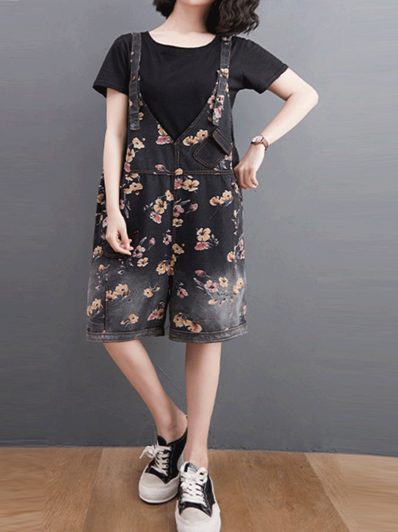 Vous êtes des boues courtes à habit de robere imprimées