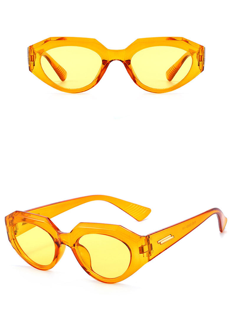 Plein de lunettes de soleil d'amour